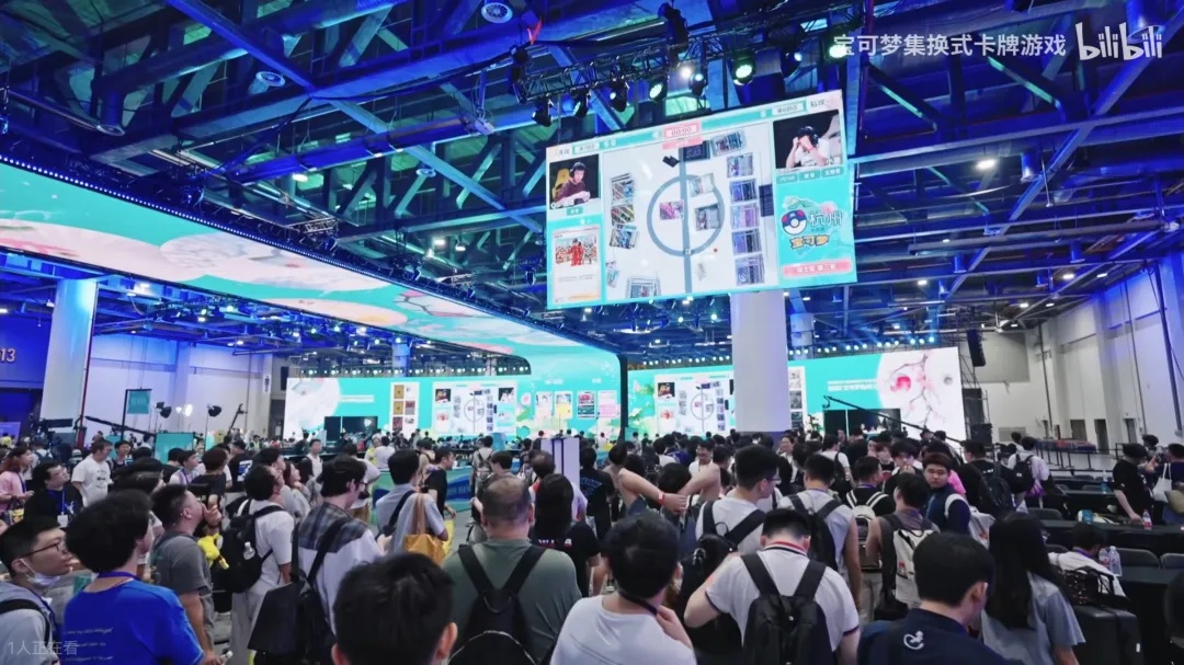 宝可梦大家赛创人流新高！扑克之星落地荆门点燃训练家周到！